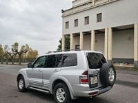 Usata Mitsubishi Pajero 164 CV (120 kW) 2000 Argento SUV