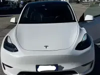 Usata Tesla Model Y 152 kW (208 CV) 2022 Bianco SUV