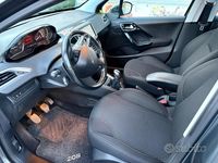 Usata Peugeot 208 Allure 82 CV (60 kW) 2017 Grigio Utilitaria