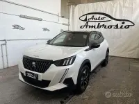 Usata Peugeot 2008 GT 131 CV (96 kW) 2023 Bianco SUV