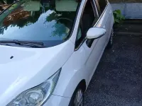 Usata Ford Fiesta 97 CV (71 kW) 2009 Bianco Berlina