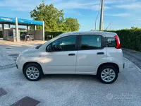Usata Fiat Panda 85 CV (62 kW) 2015 Utilitaria