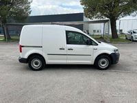 Usata VW Caddy 110 CV (80 kW) 2019 Bianco Monovolume