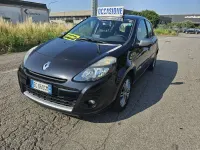 Usata Renault Clio II Luxe 101 CV (74 kW) 2010 Other Berlina