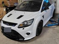 Usata Ford Focus RS 305 CV (224 kW) 2009 Bianco Berlina
