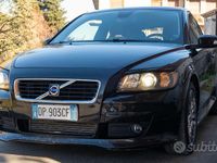 Usata Volvo C30 109 CV (80 kW) 2008 Nero Utilitaria