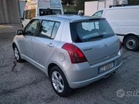 Usata Suzuki Swift 2006 Grigio Utilitaria