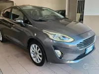 Usata Ford Fiesta Titanium 75 CV (55 kW) 2019 Grigio Utilitaria