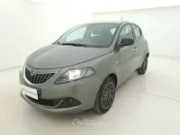 Usata Lancia Ypsilon 69 CV (50 kW) 2022 Gray Utilitaria