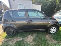 Usata Daihatsu Sirion 69 CV (50 kW) 2010 Nero Utilitaria