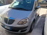 Usata Lancia Musa 69 CV (50 kW) 2009 Giallo Monovolume
