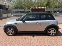 Usata Mini Cooper D 112 CV (82 kW) 2010 Grigio Utilitaria