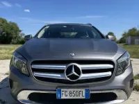 Usata Mercedes GLA200 Business 136 CV (100 kW) 2016 Grigio SUV