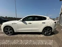 Usata Maserati Levante GT 330 CV (242 kW) 2023 Bianco pastello SUV
