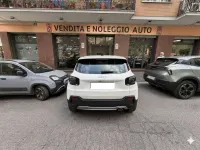 Usata Jeep Avenger Longitude 101 CV (74 kW) 2024 Bianco SUV