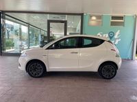 usata Lancia Ypsilon 1.0 FireFly 70cv S&S Hybrid GOLD