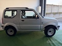 Second-hand Suzuki Jimny 81 CP (59 kW) 1999 Gri SUV