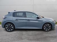 Usata Peugeot 208 Allure 100 CV (73 kW) 2024 Grigio pastello Utilitaria