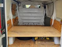 Usata Opel Vivaro 120 CV (88 kW) 2008 Bianco Monovolume