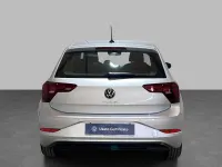 Usata VW Polo Life 95 CV (69 kW) 2024 Reflex silver metallizzato Utilitaria