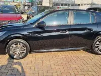 Usata Peugeot 208 Allure 102 CV (75 kW) 2021 Nero Utilitaria