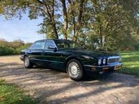 Usata Jaguar XJ12 311 CV (228 kW) 1995 Verde Berlina