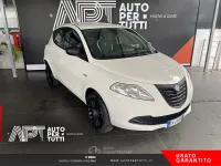 Begagnad Lancia Ypsilon 80 HK (58 kW) 2015 Vit Halvkombi