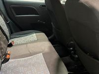 Second-hand Ford Fiesta 75 CP (55 kW) 2004 Gri Hatchback