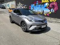 Usata Toyota C-HR Style 98 CV (72 kW) 2017 Grigio SUV