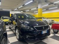 Usata Peugeot 308 Business-Line 131 CV (96 kW) 2019 Blu Station wagon
