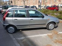 Usata Fiat Punto 73 CV (53 kW) 1995 Argento Berlina