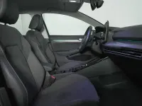 Usata VW Golf VIII Style 150 CV (110 kW) 2025 Blu Utilitaria