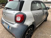 Usata Smart ForFour 2017 Grigio Utilitaria