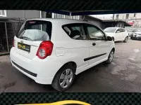 Usata Chevrolet Aveo 82 CV (60 kW) 2010 Bianco Berlina