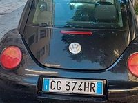 Usata VW New Beetle 105 CV (77 kW) 2003 Nero Utilitaria