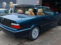 Usata BMW 318 Cabriolet 116 CV (85 kW) 1995 Blu/azzurro Cabrio