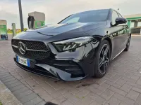 Usata Mercedes A180 AMG Line Premium 116 CV (85 kW) 2023 Nero Berlina