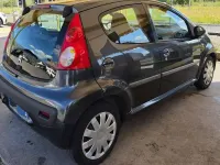 Usata Peugeot 107 54 CV (39 kW) 2008 Utilitaria