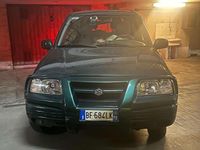 Usata Suzuki Grand Vitara 94 CV (69 kW) 1999 Verde SUV