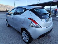 Usata Lancia Ypsilon S 95 CV (69 kW) 2014 Argento Utilitaria