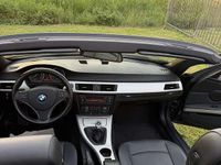 Usata BMW 320 Cabriolet 170 CV (125 kW) 2011 Nero Cabrio