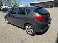 Usata Opel Astra Cosmo 110 CV (80 kW) 2013 Grigio Berlina