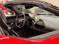 Nuova Ferrari SF90 780 CV (573 kW) 2026 Rosso Cabrio