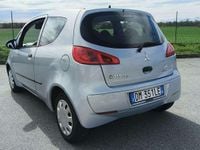 Usata Mitsubishi Colt 75 CV (55 kW) 2008 Argento Berlina