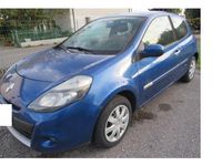 Usata Renault Clio III 75 CV (55 kW) 2010 Blu/azzurro Berlina