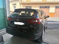 Usata Nissan Qashqai Acenta 110 CV (80 kW) 2016 Nero SUV