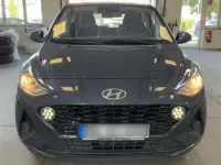 Usata Hyundai i10 67 CV (49 kW) 2021 Grigio finanza perlato Utilitaria