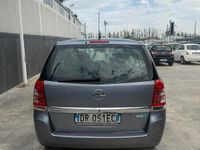 Usata Opel Zafira Enjoy 94 CV (69 kW) 2008 Grigio Monovolume