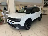 Usata Jeep Avenger Summit 101 CV (74 kW) 2024 Bianco tetto nero SUV