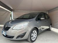 Usata Opel Meriva Cosmo 100 CV (73 kW) 2010 Grigio Monovolume